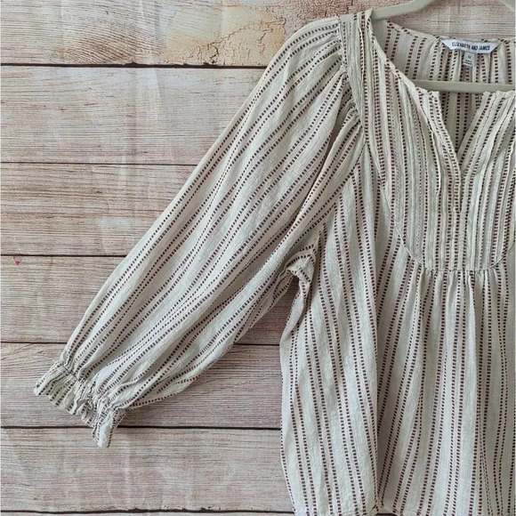 Elizabeth & James Size Medium Peasant Blouse Ivory Red Boho Ruffle Pintuck Top - Picture 5 of 12